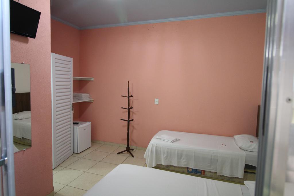 Pousada Do Mineiro Olímpia Buitenkant foto